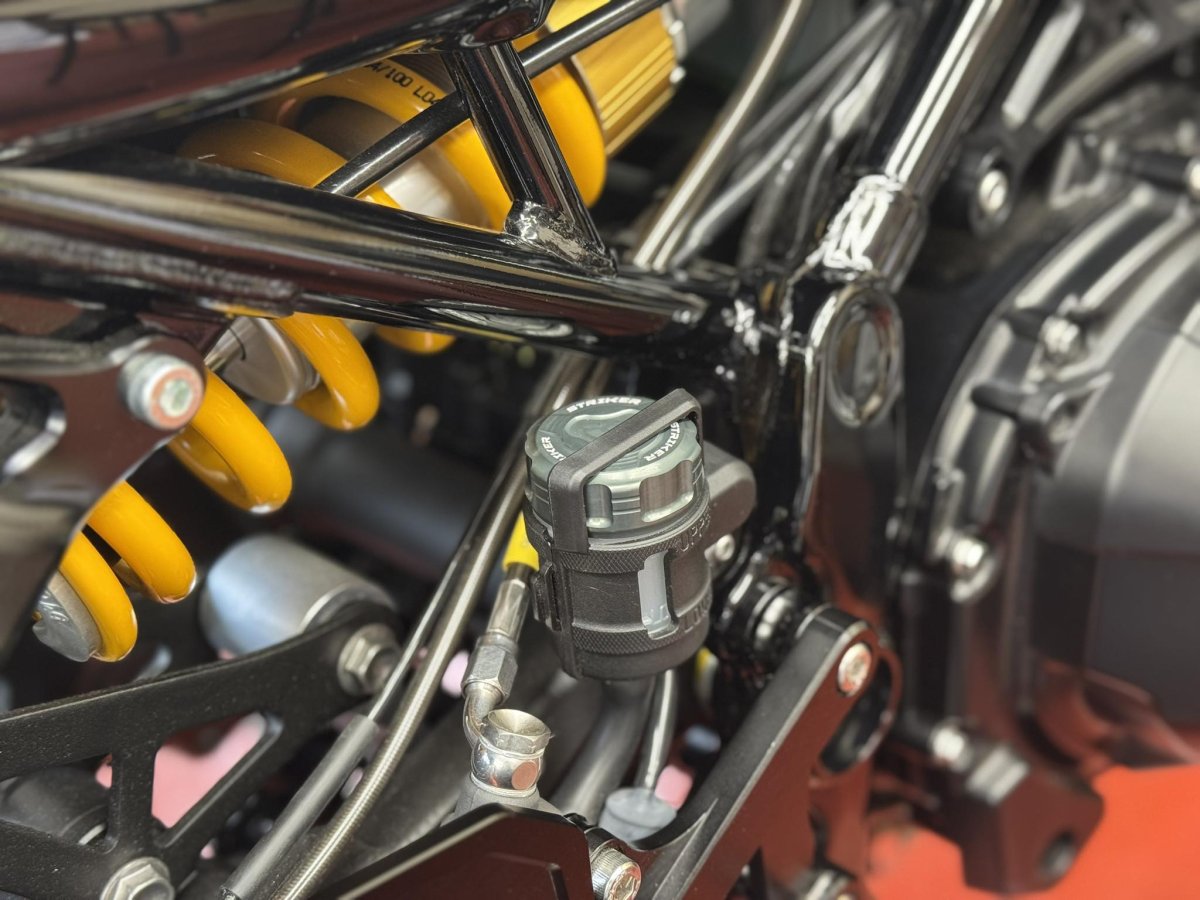 画像5: STRIKER　アルミビレットリザーバータンクキャップ　NISSINφ42　選べる4色！ (5)