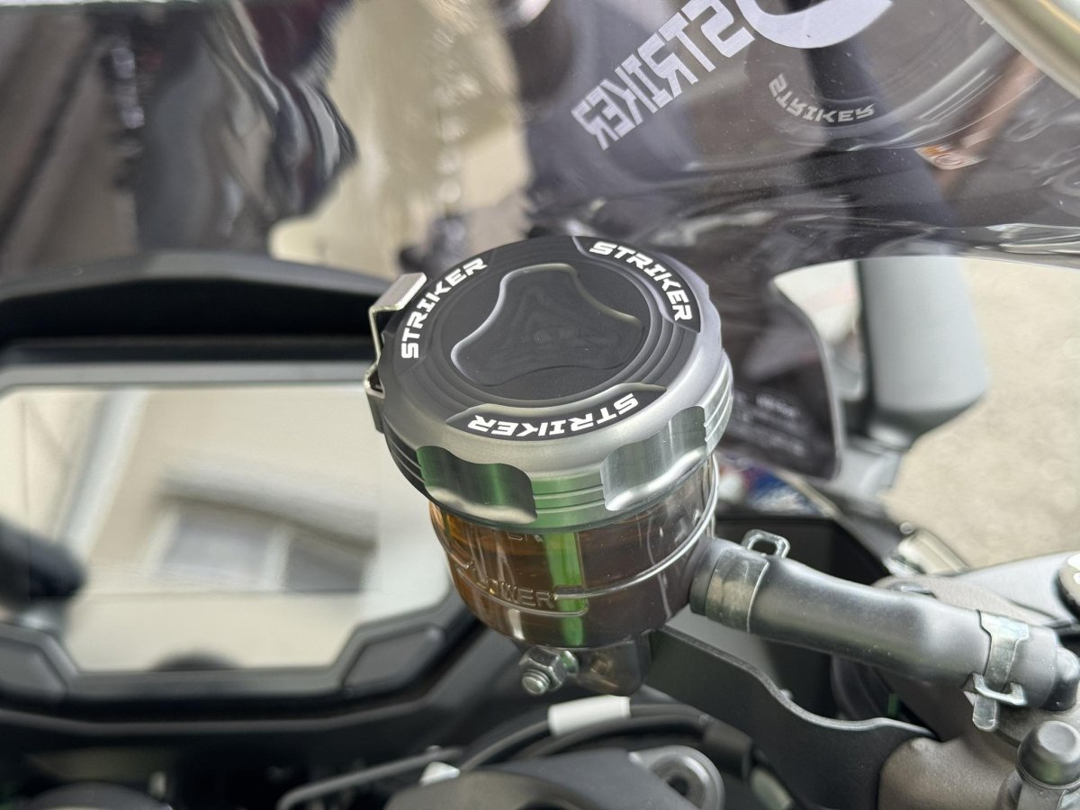 画像6: STRIKER　アルミビレットリザーバータンクキャップ　NISSINφ59　選べる4色！ (6)