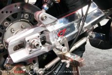 画像1: G-STRIKER　スイングアーム　KAWASAKI ZEPHYR1100 (1)