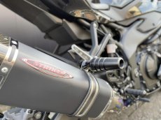 画像3: STRIKERガードスライダーシリーズ　サイレンサースライダー　kawasaki 〜`22 Ninja ZX-25R/SE/KRT (3)