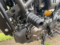 画像4: STRIKER ガードスライダー YAMAHA MT-07 14~19 /ABS、XSR700、YZF-R7 (4)