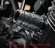 画像1: STRIKER ガードスライダー KAWASAKI Z900RS/CAFE (1)