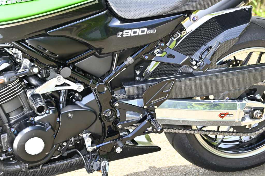 STRIKER FORTI STEP KIT Kawasaki Z900RS・Z900RSCAFE - ストライカーオンラインショップ